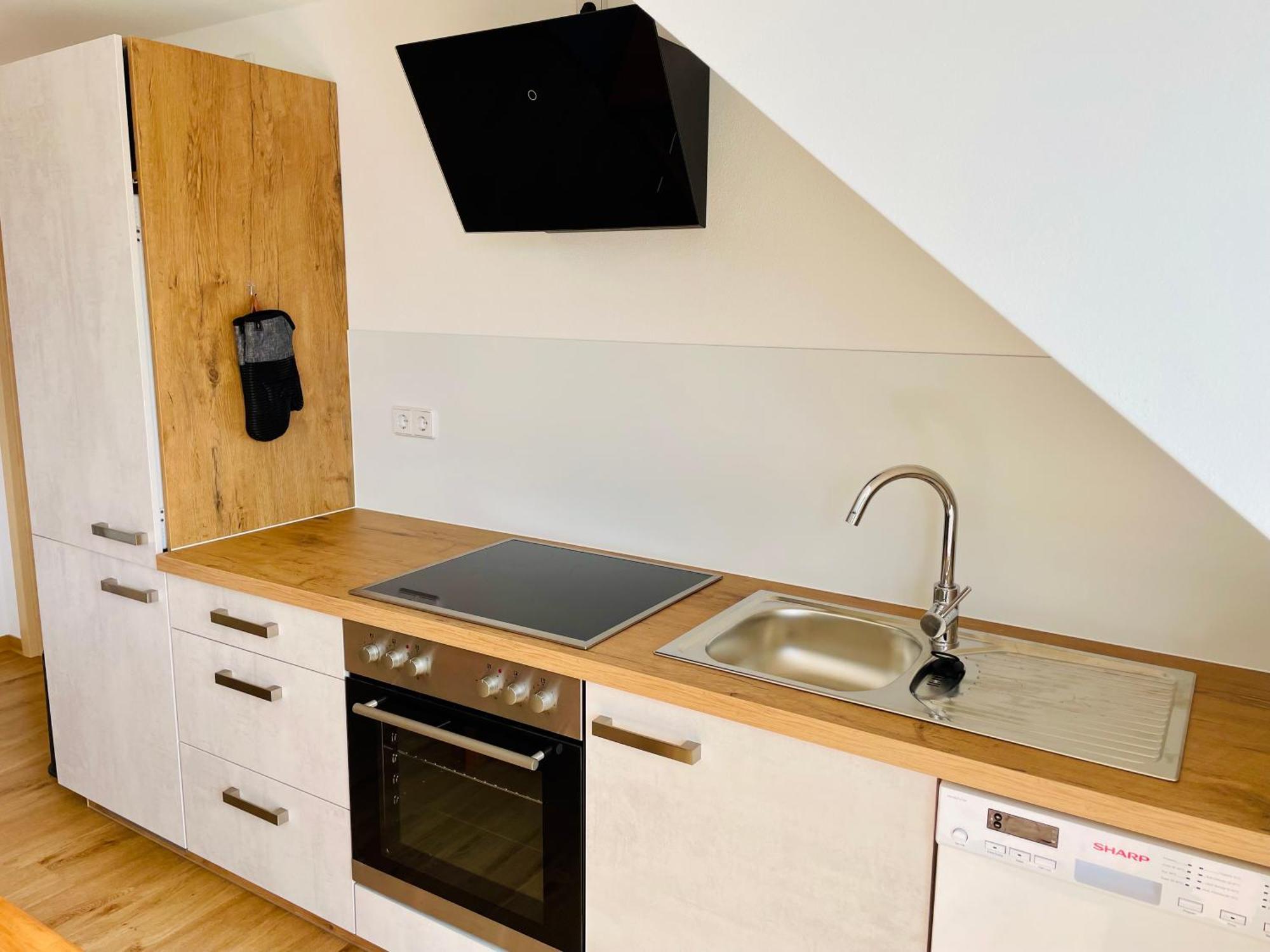 Stadtoase Geraeumige Gaestewohnungen Mit Balkon, Komfort, Modernitaet Und Ruhe, Fuer Monteure Geeignet, Free Wifi Frankenberg Eksteriør bilde