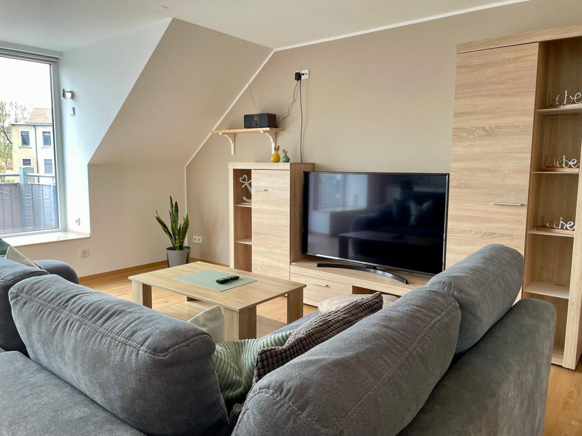 Stadtoase Geraeumige Gaestewohnungen Mit Balkon, Komfort, Modernitaet Und Ruhe, Fuer Monteure Geeignet, Free Wifi Frankenberg Eksteriør bilde